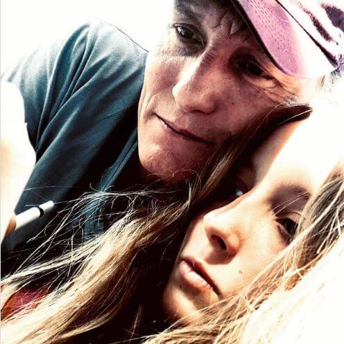 Oliver Masucci with his daughter.